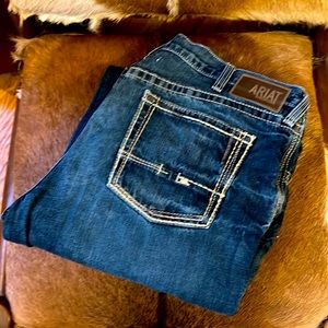 Mens Ariat M3 jeans 40x32 *like new